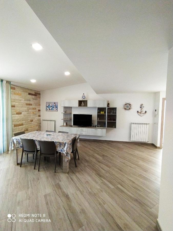 Appartement Attico Gloria & Greta à Castellammare del Golfo Extérieur photo